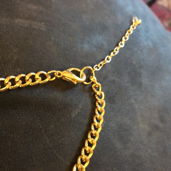 Draper’s & Damon’s Necklace - Picture 4 of 6